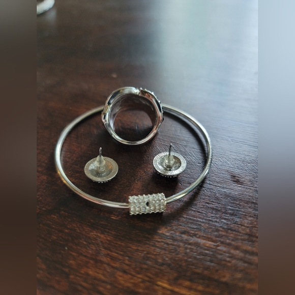 Lia Sophia Jewelry Bundle - ring size 8 - Picture 2 of 6